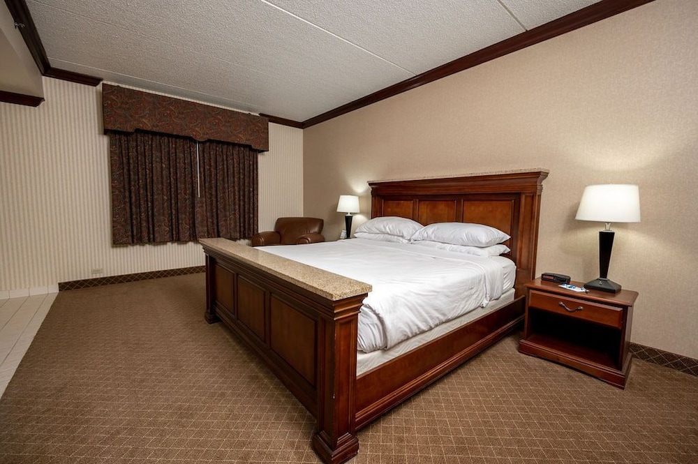 Suite, Multiple Beds, Non Smoking (Two-Bedroom)
