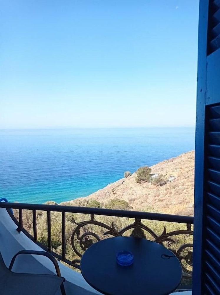 Panoramic Triple Room, Sea View photo 2
