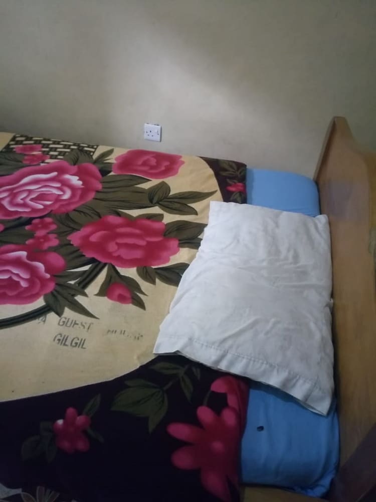 Single Room photo 3