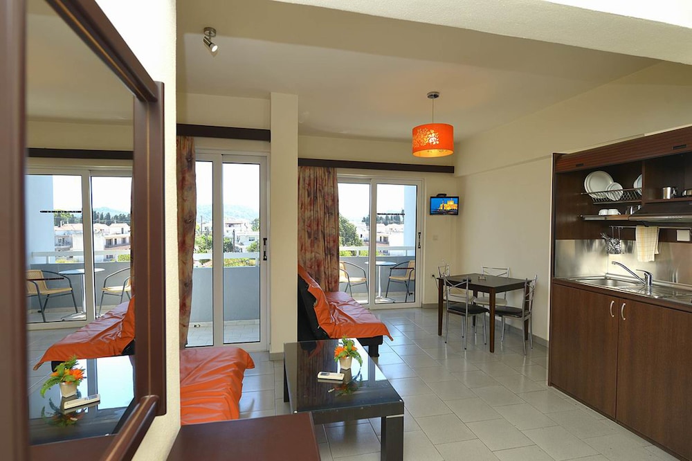 Basic Apartment, 1 Bedroom photo 3
