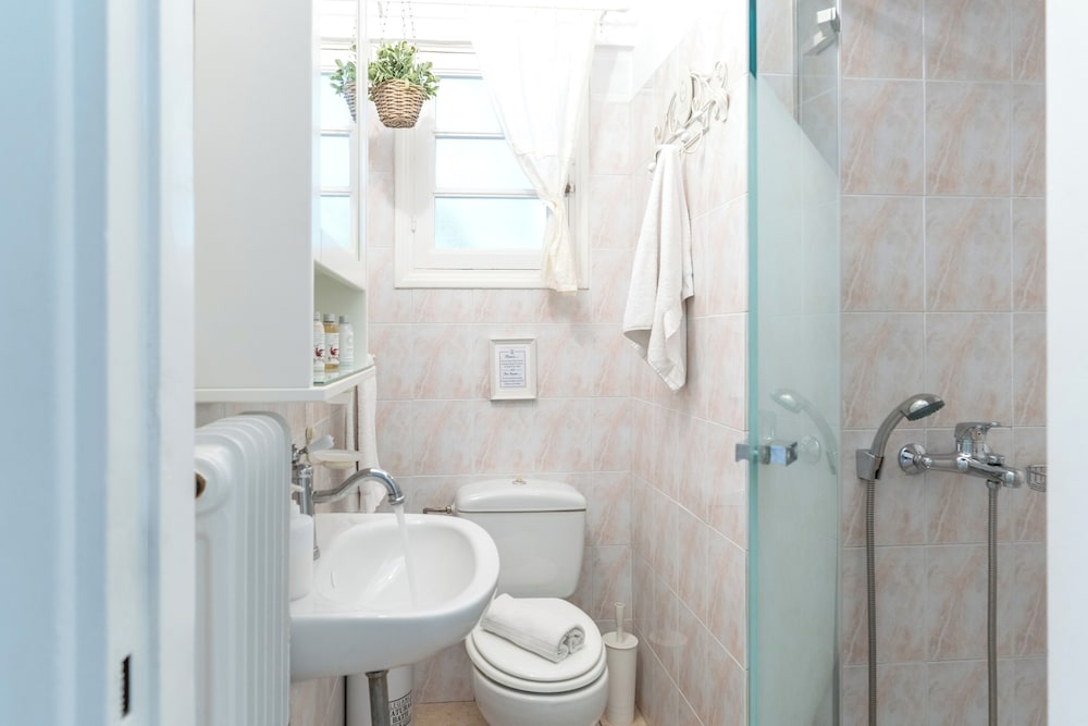 Jasmine Exclusive Suite photo 2