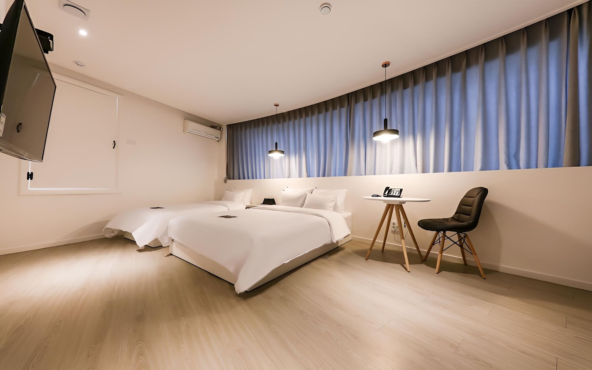 Room (Deluxe room) - Photo 3