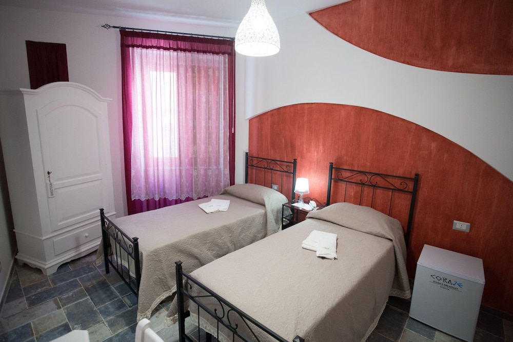 Classic Double or Twin Room photo 1
