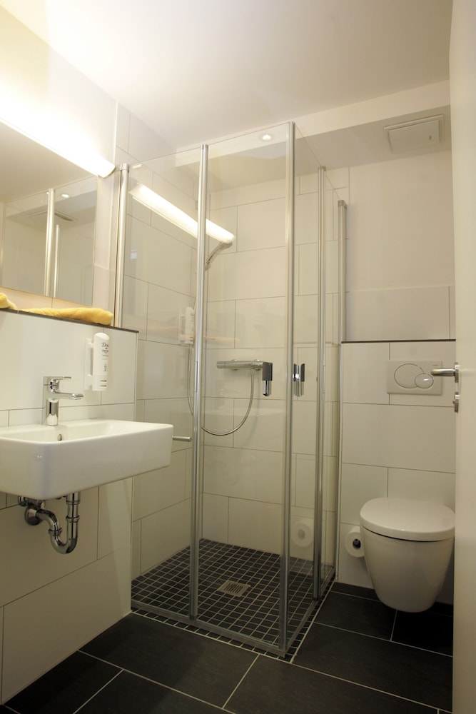 Double or Twin Room photo 3