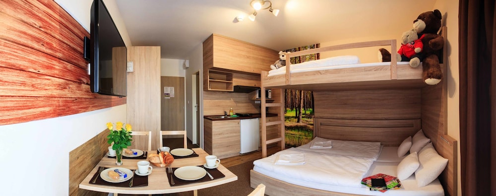 Family Studio - double bunk bed photo 1