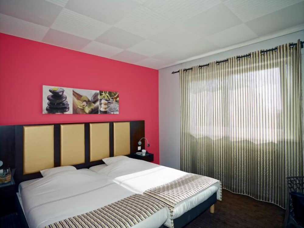 Classic Twin Room, 2 Twin Beds photo 1