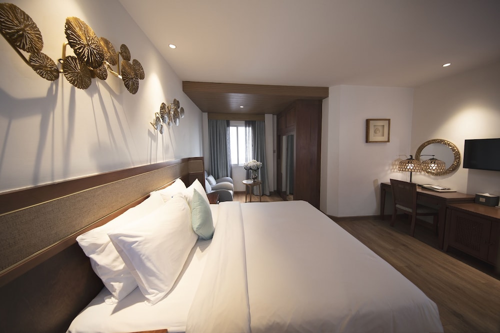 Premium Deluxe Room photo 3