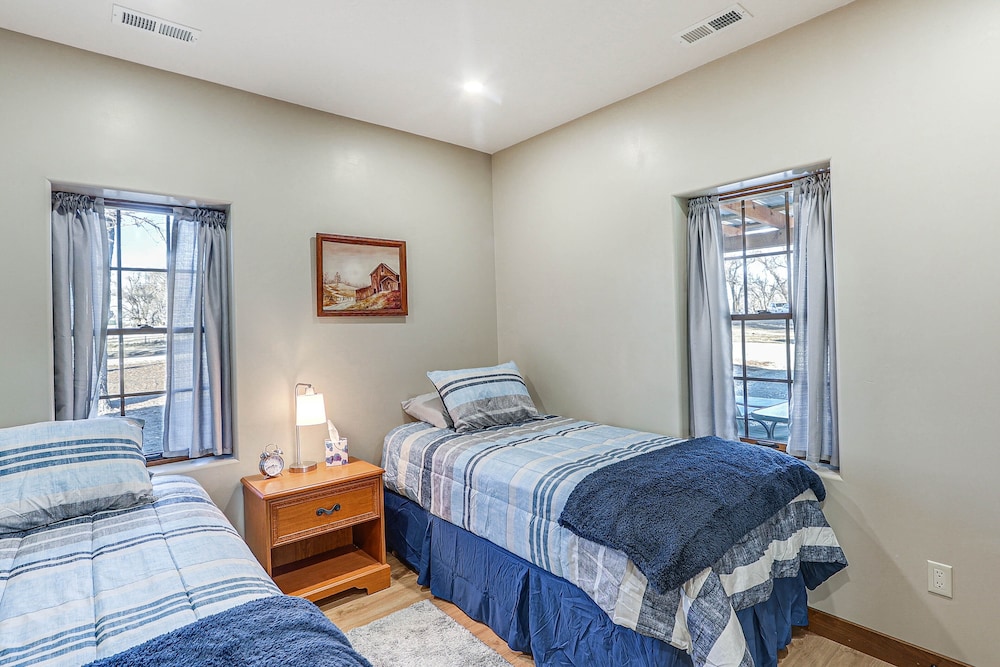 House (2 Bedrooms) photo 1