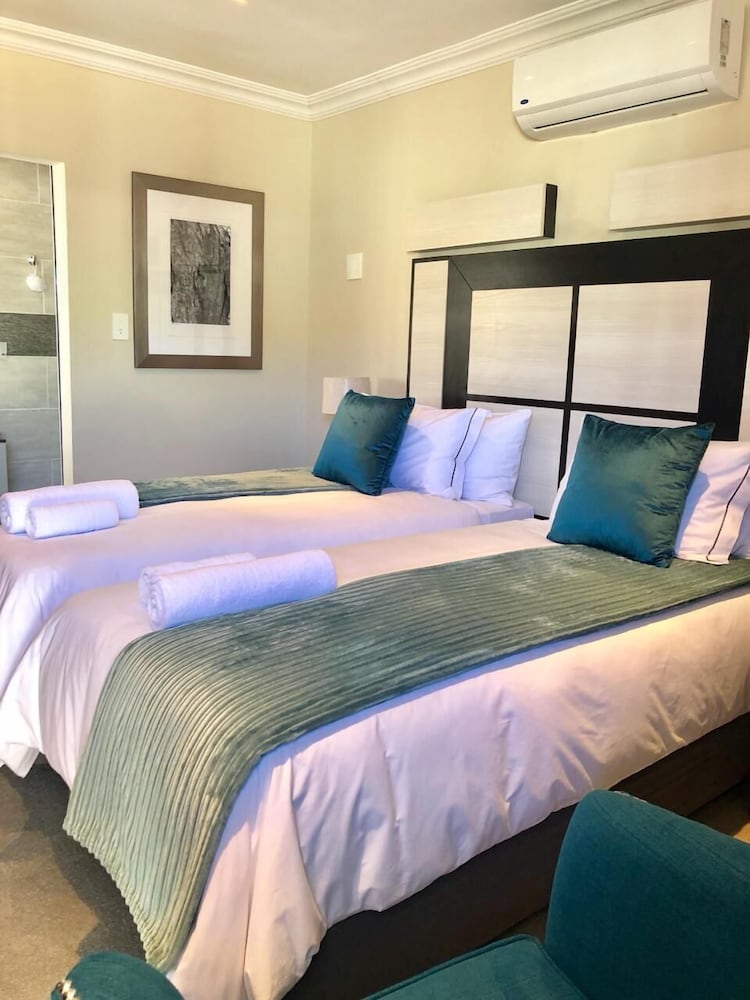 Deluxe Twin Room photo 1
