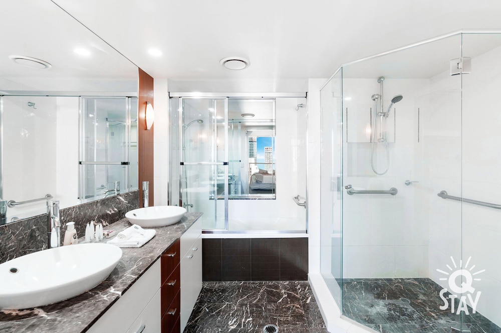 Executive Apartment, 3 Bedrooms - Photo 5