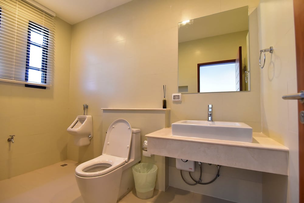 4 Bedrooms Pool Villa photo 2