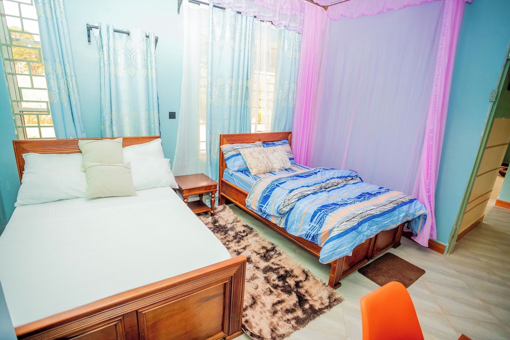 Comfort Twin Room