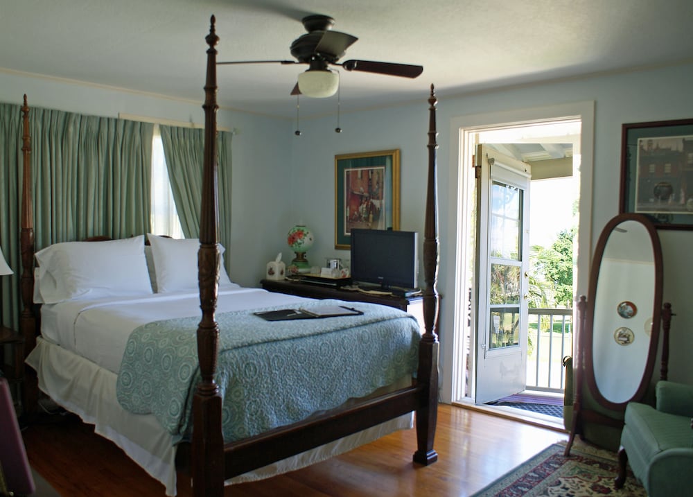 Rockwell room