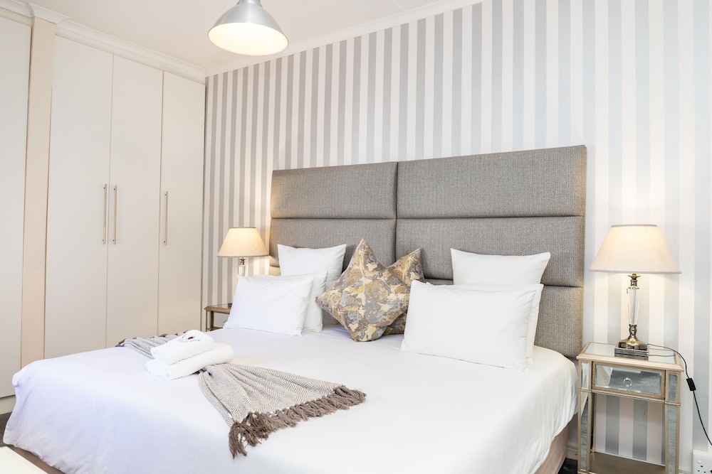 Premium Twin Room photo 1