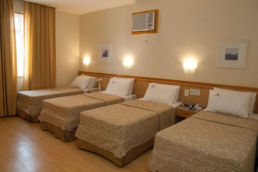 Family Room - Photo 1