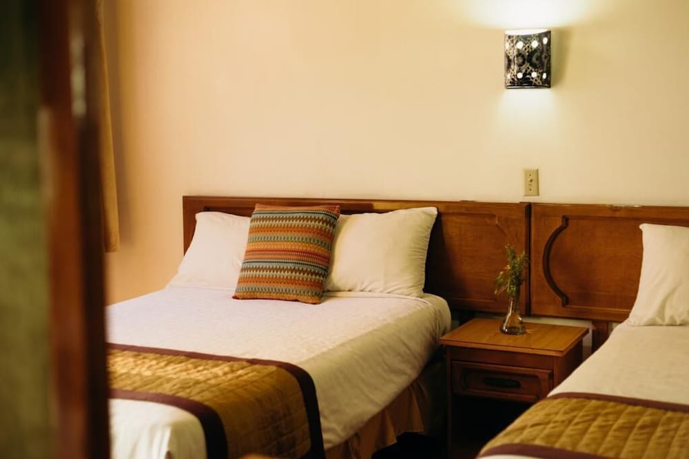 Superior Double Room Single Use, 2 Double Beds, Courtyard View photo 2