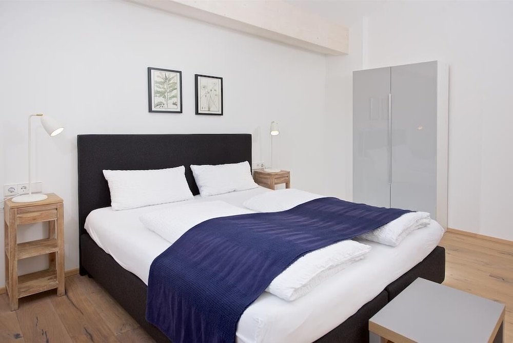 Triple Room, Balcony
