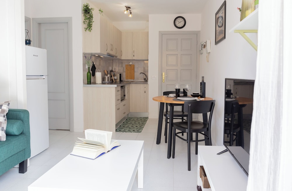 Apartamento, 1 habitación, fumadores, balcón