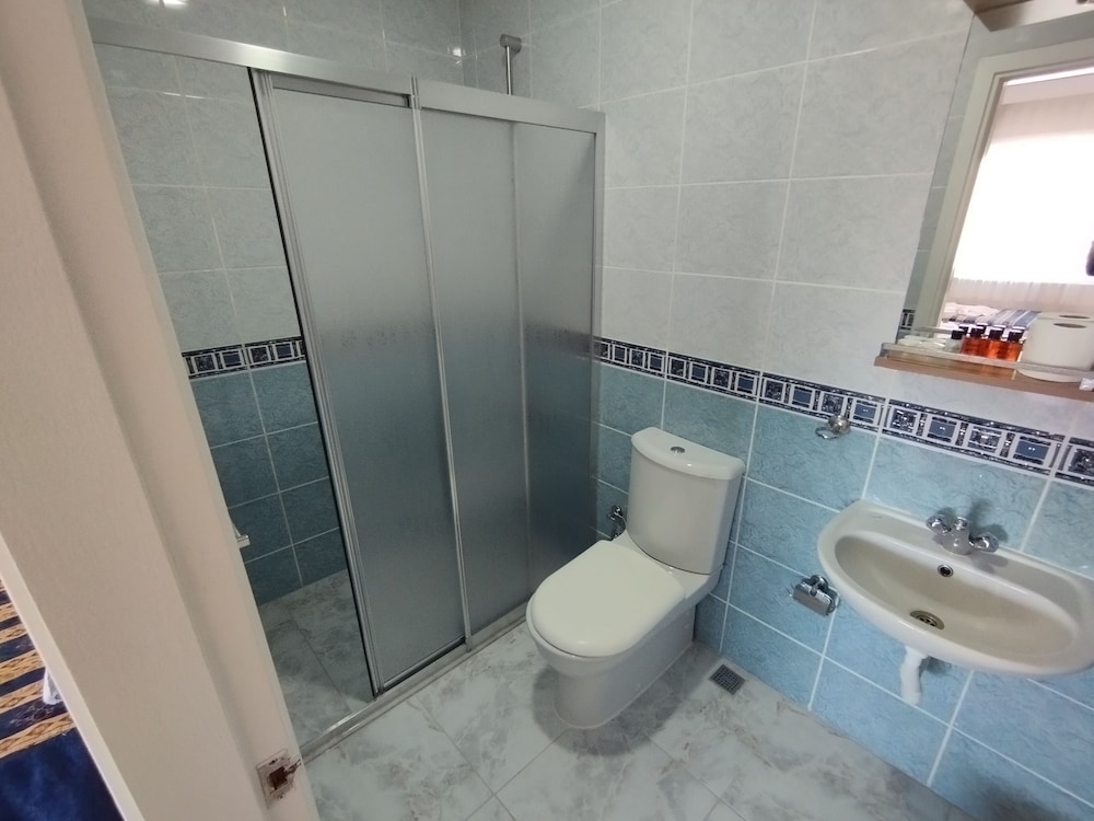 Family Quadruple Room, Terrace, City View photo 3