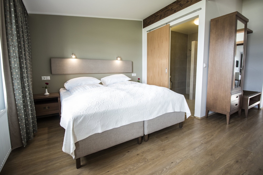 Superior Room, Mountain View photo 2