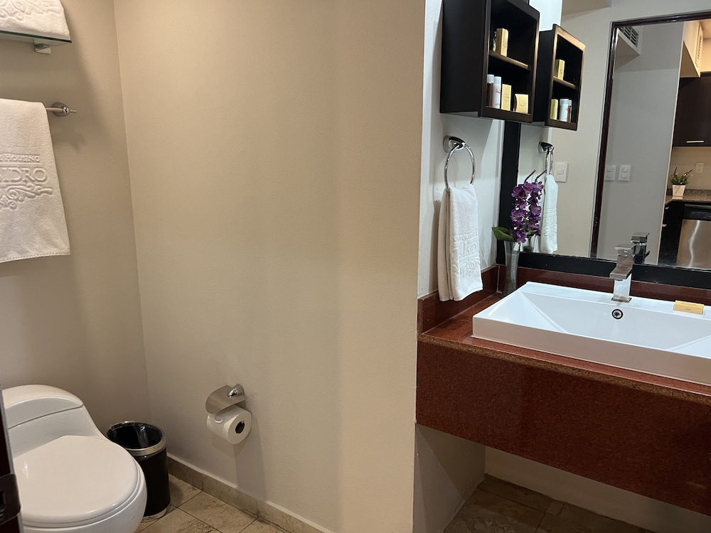 Master Suite - Photo 11