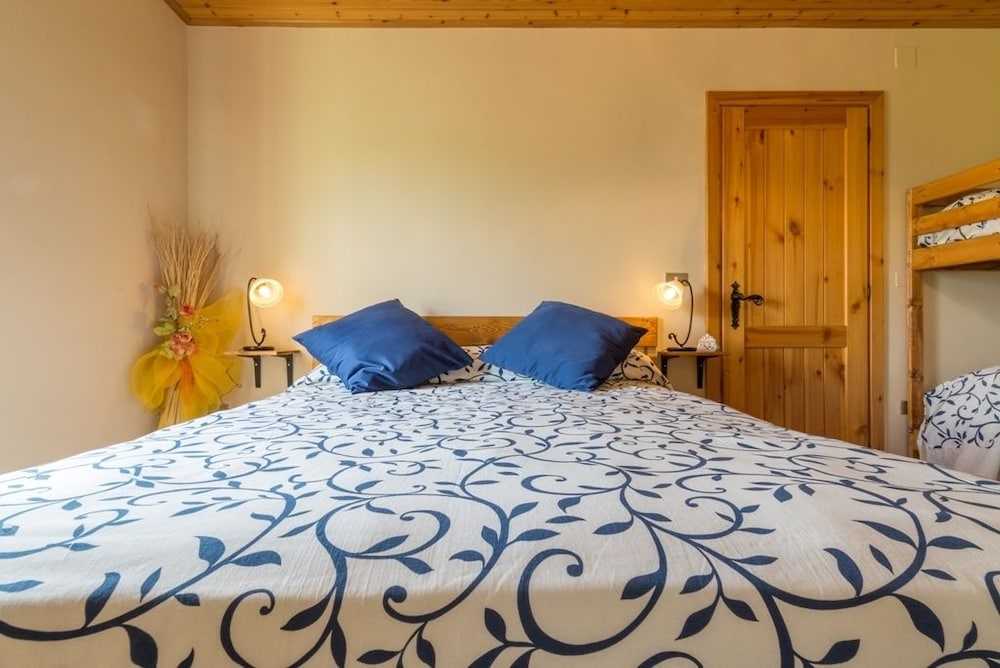 Family Apartment, Multiple Beds, Terrace, Mountain View photo 1
