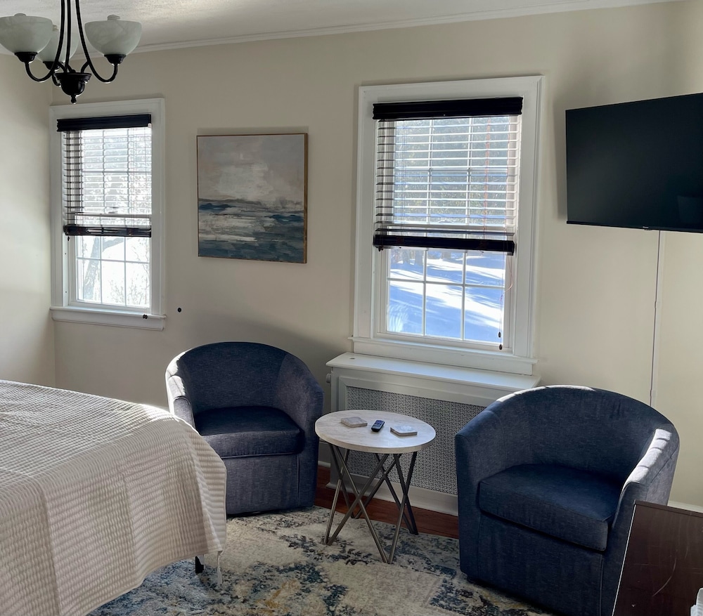 Sibley Room photo 3
