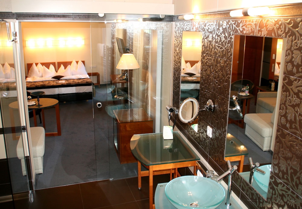 Deluxe Double Room, Balcony (Rössl) - Photo 7