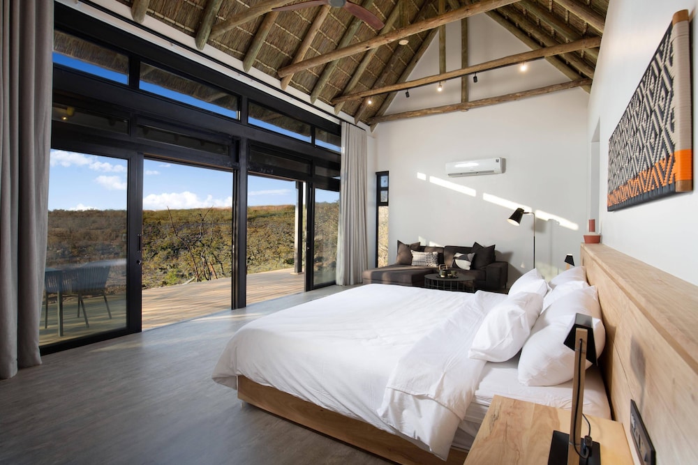 Luxury Double Room photo 1