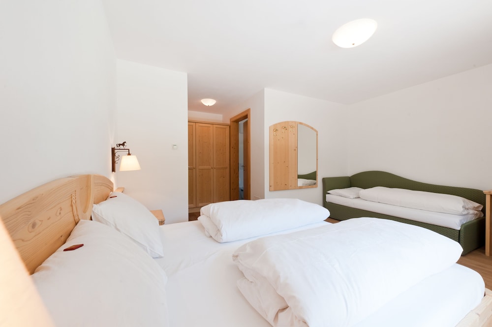 Comfort Triple Room, Mountain View