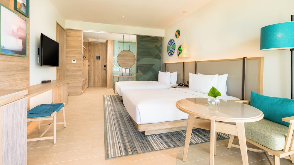 Standard Room, 2 Double Beds (Garden Access) - Photo 1