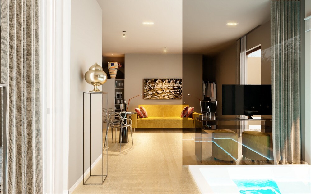 Exclusive Suite, Private Pool photo 2
