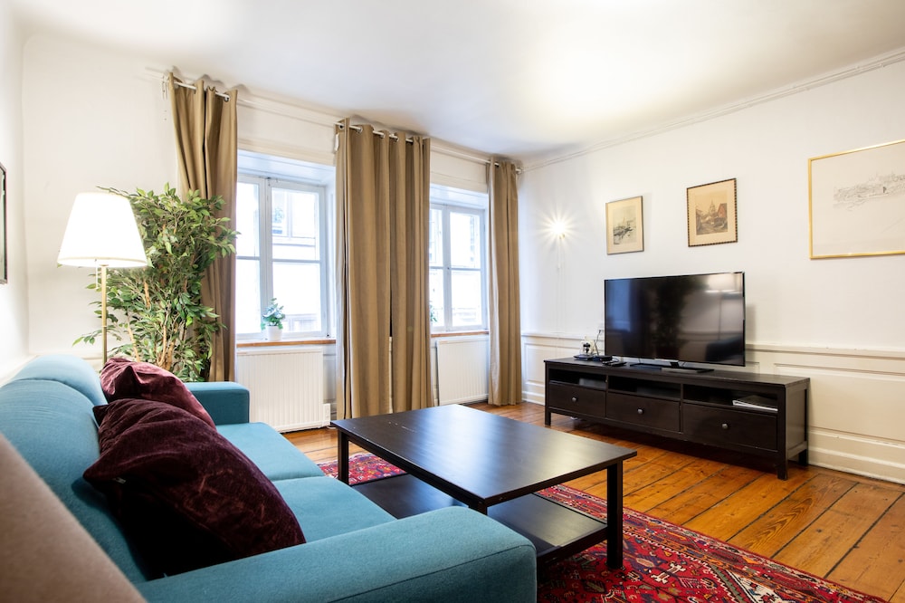 Standard Apartment, 1 Bedroom, City View thumbnail 6