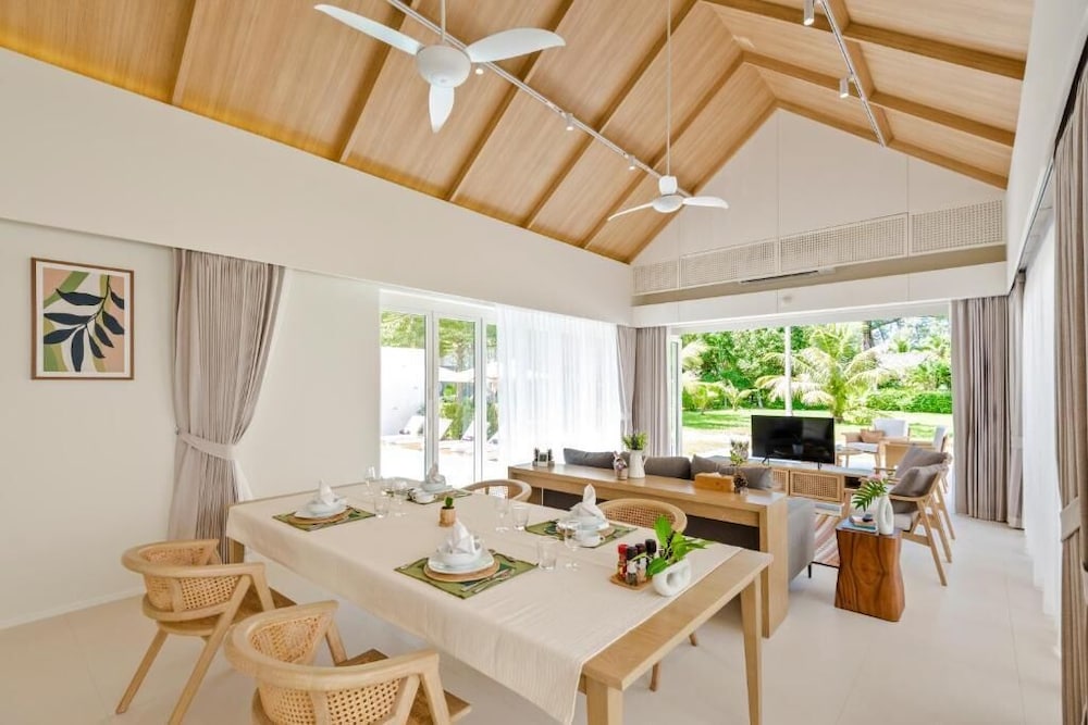 2-Bedroom Pool Villa - Photo 5