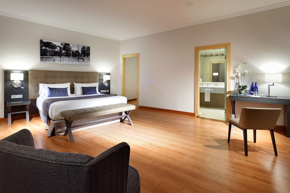 Superior Double Room Single Use - Photo 1