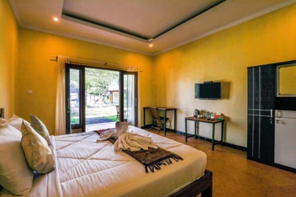 Superior Double or Twin Room - Photo 12