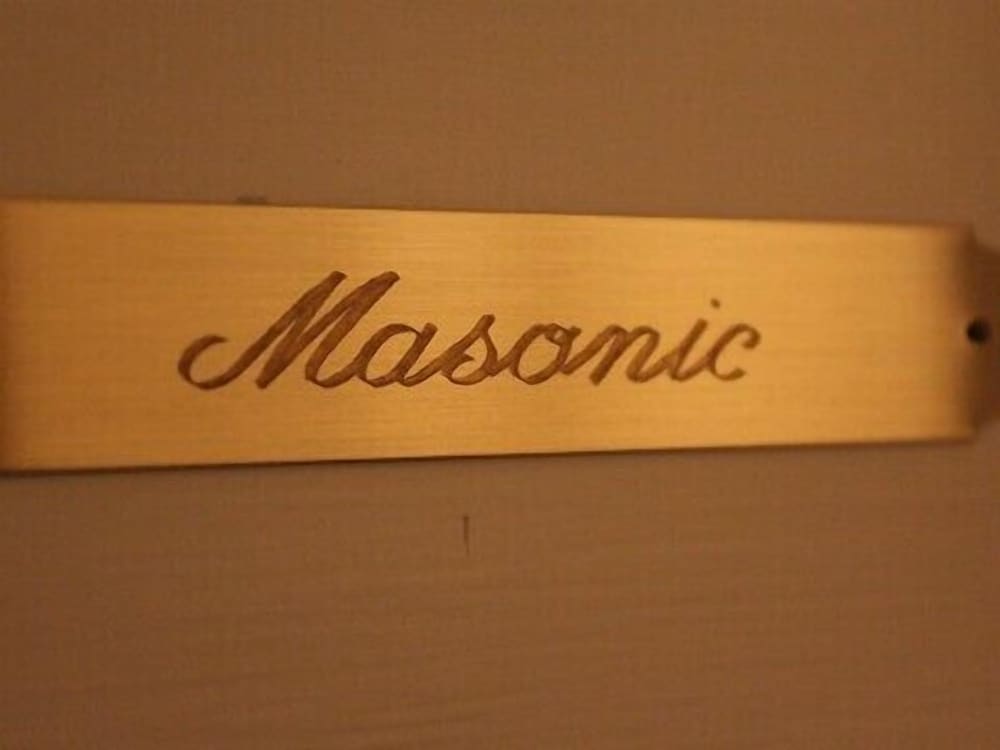 Signature Room, 2 Queen Beds (Masonic) photo 3