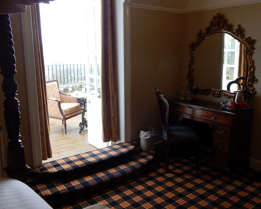 Four Poster Room with Balcony photo 3