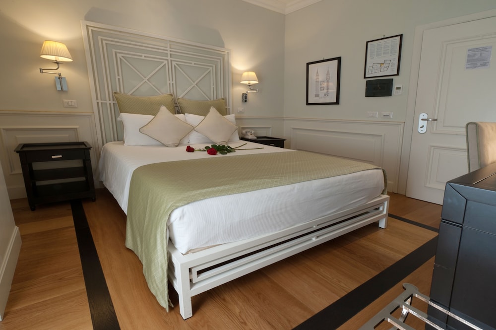 Standard Double Room - Photo 3