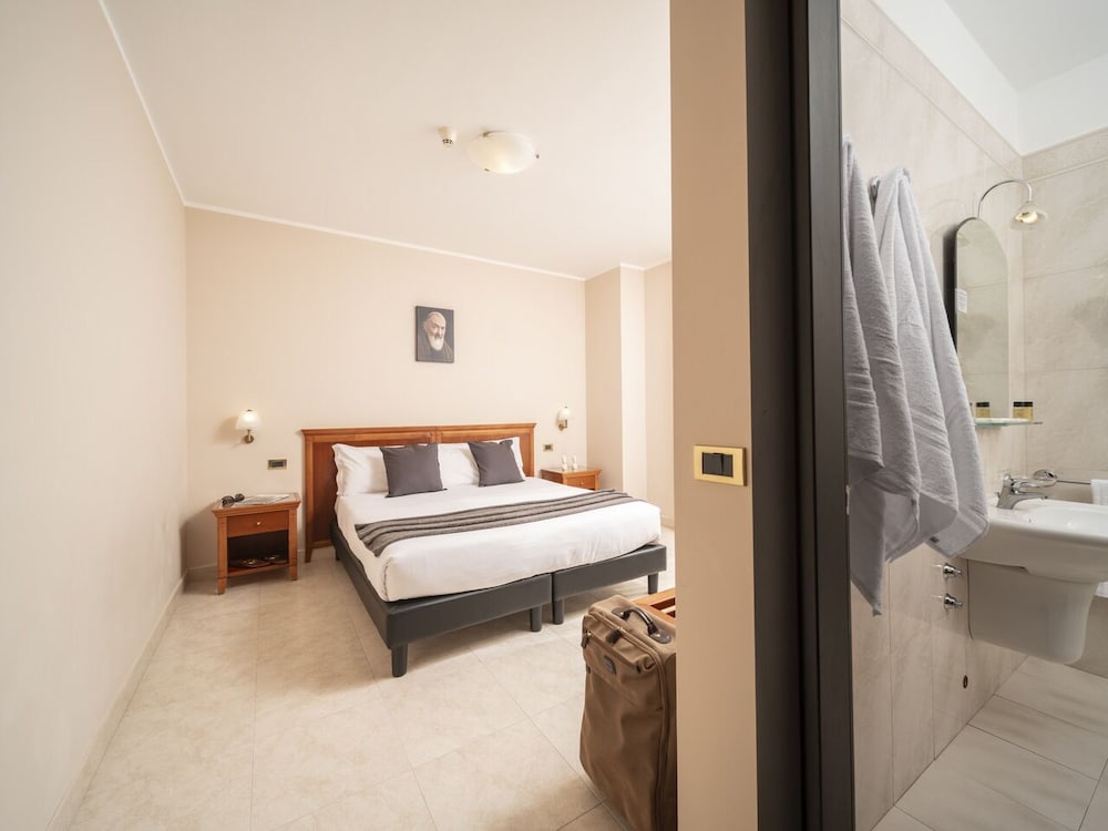 Superior Room, 1 King Bed (Letto Matrimoniale) - Photo 13