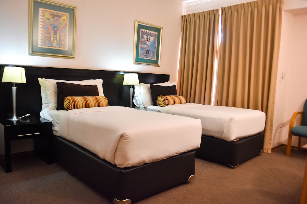 Standard Room, 2 Twin Beds, Garden View