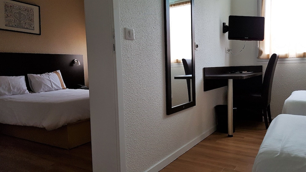 Standard Quadruple Room, 2 Bedrooms photo 1