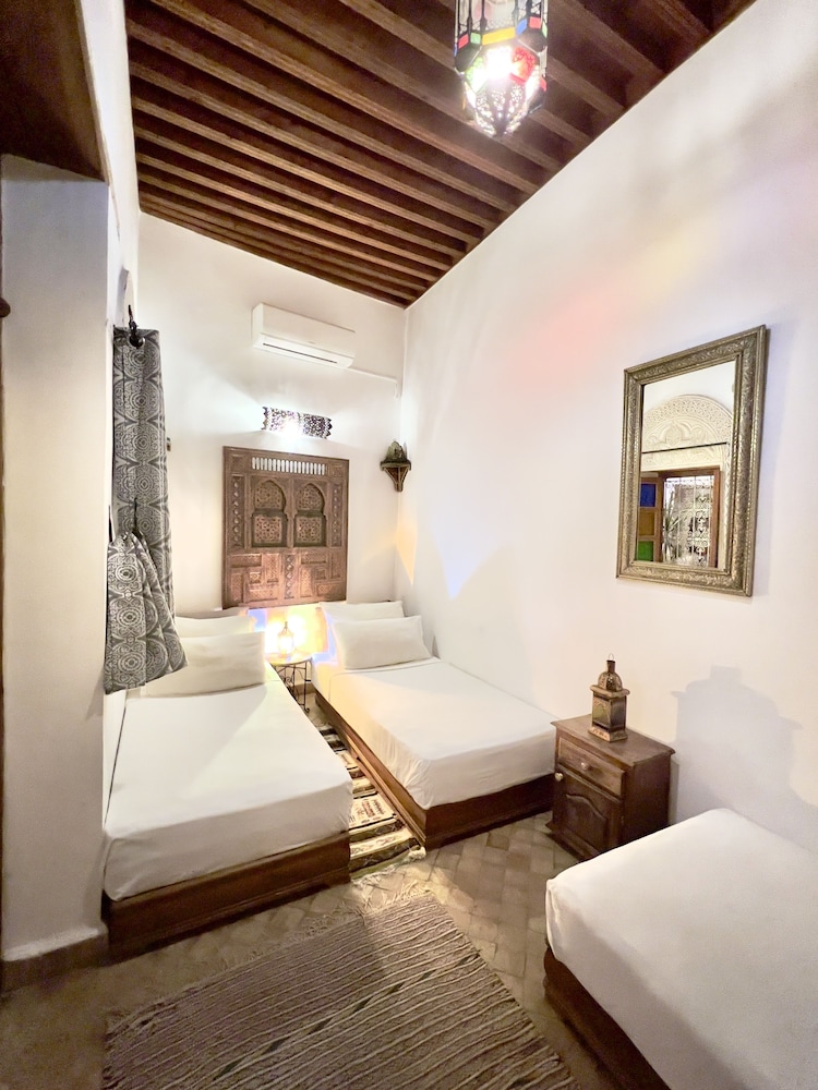 Comfort Triple Room - Photo 11