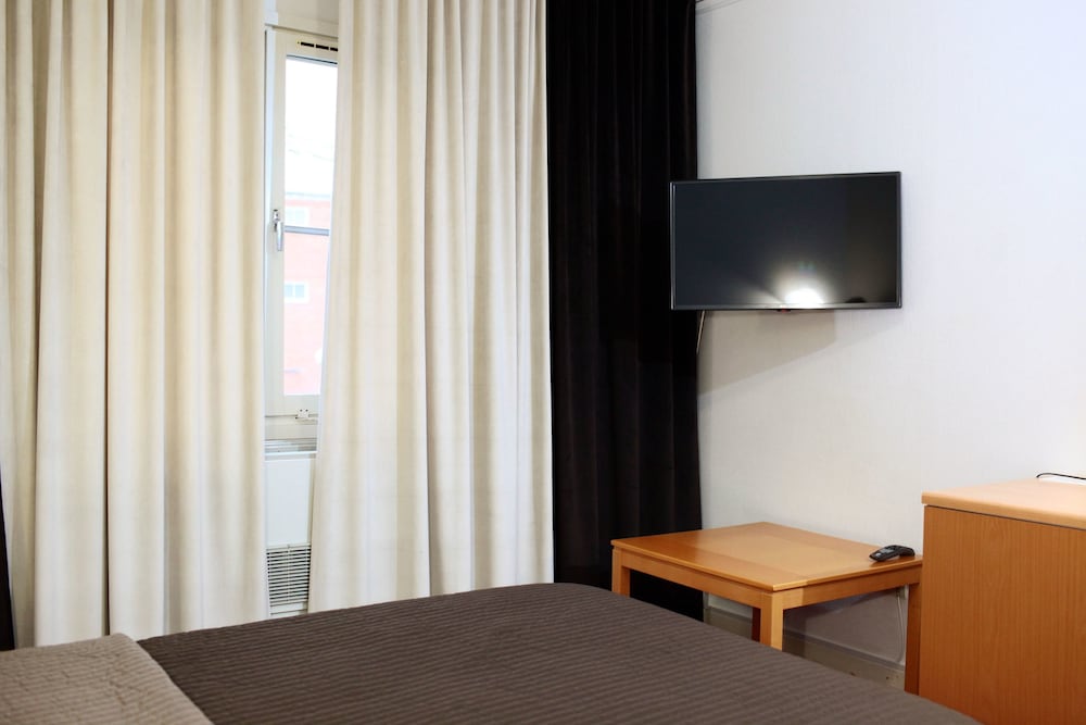 Economy Single Room