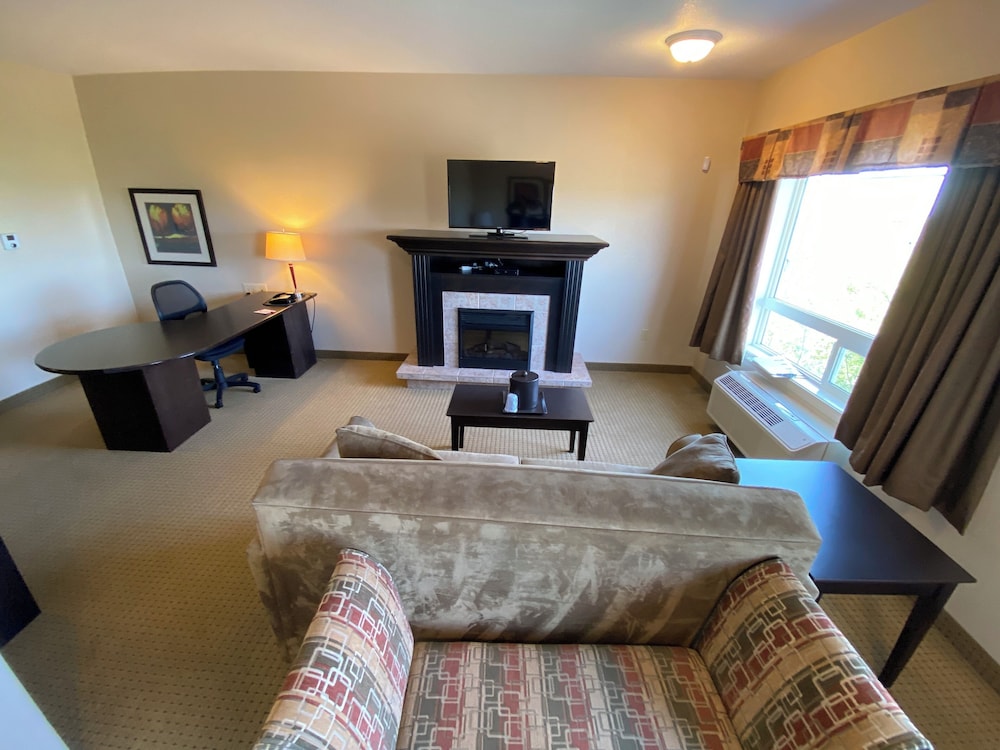 Suite, 1 Queen Bed with Sofa bed, Non Smoking, Fireplace - Photo 6