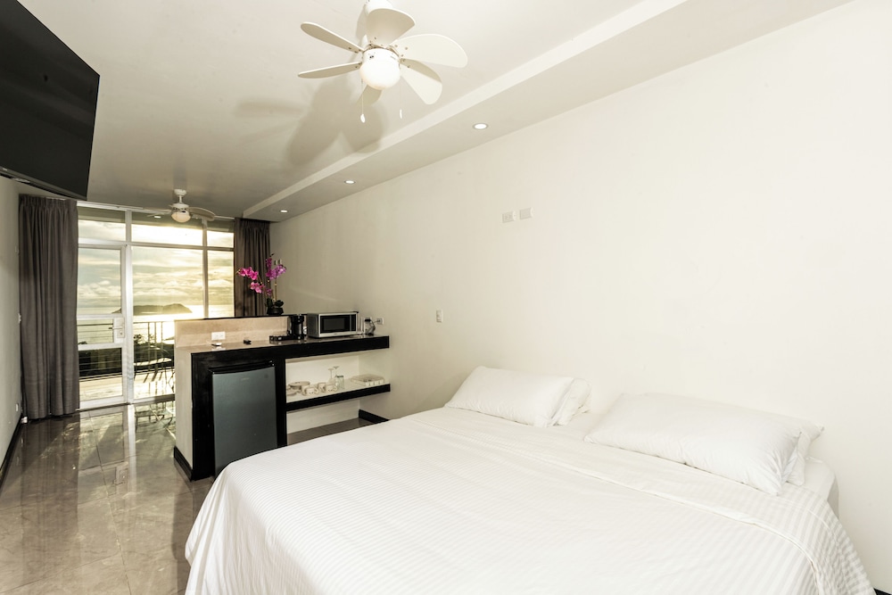 Panoramic Room, Ocean View