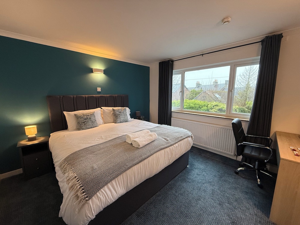 Superior Double Room, 1 King Bed, Private Bathroom