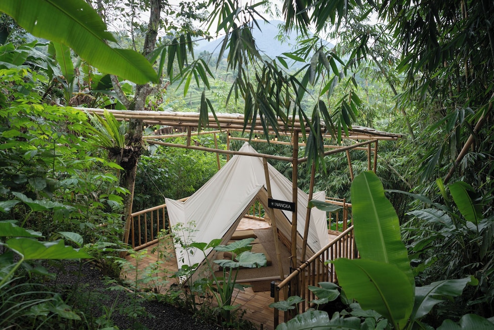 Tent (NANGKA)