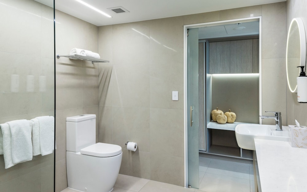 Executive King Room - Photo 5