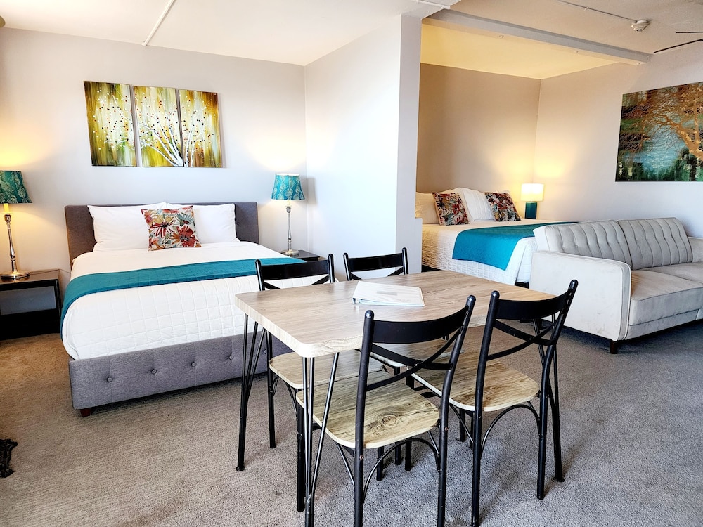 Deluxe Suite, Multiple Beds, Terrace, Mountain View photo 1